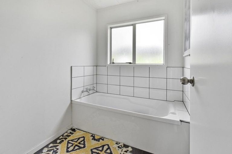 Photo of property in 32 Rangataua Place, Manurewa, Auckland, 2102