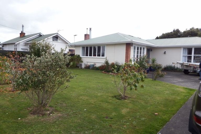 Photo of property in 40 Harris Street, Marton, 4710