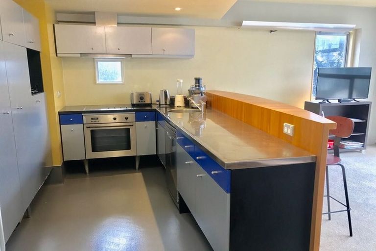 Photo of property in St Pauls Apartments, 57/43 Mulgrave Street, Thorndon, Wellington, 6011