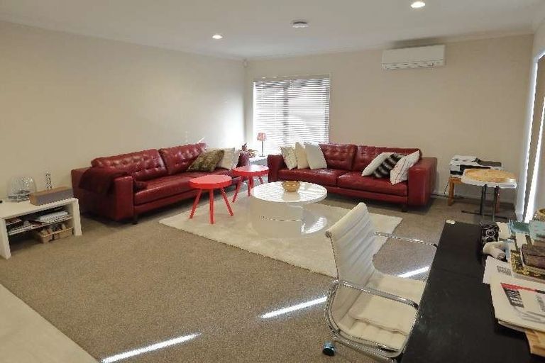 Photo of property in 58 Bayvista Drive, Karaka, Papakura, 2113