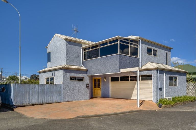 Photo of property in 14/182 Charles Street, Westshore, Napier, 4110
