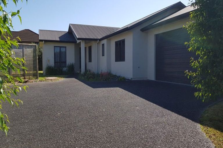 Photo of property in 4 Westminster Place, Rototuna North, Hamilton, 3210