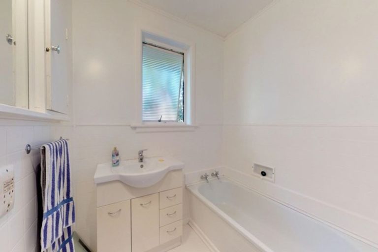 Photo of property in 99 Thomson Street, Tinwald, Ashburton, 7700