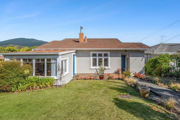 Photo of property in 64 Stanley Crescent, Beachville, Nelson, 7010