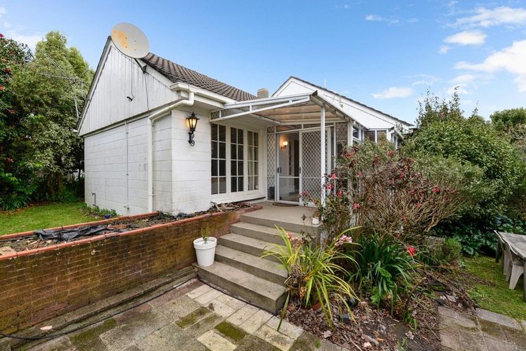Photo of property in 2a Tamihana Avenue, Fairfield, Hamilton, 3214