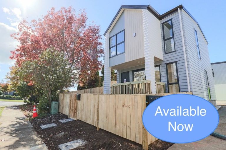 Photo of property in 4a Blue Gum Rise, Sunnyhills, Auckland, 2010