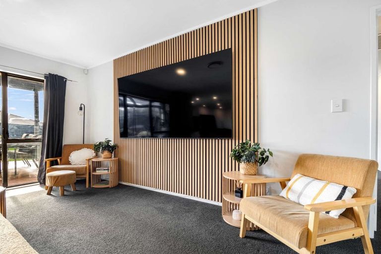 Photo of property in 49 Blomfield Street, Pukehangi, Rotorua, 3015