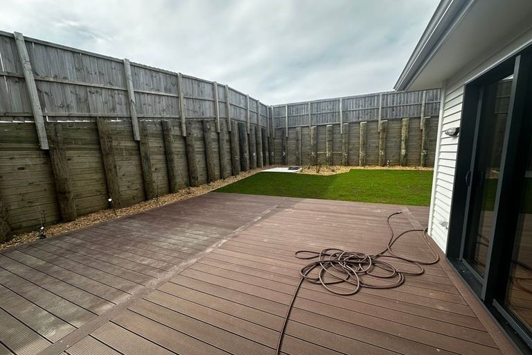 Photo of property in 19 Kowaitau Avenue, Beachlands, 2018