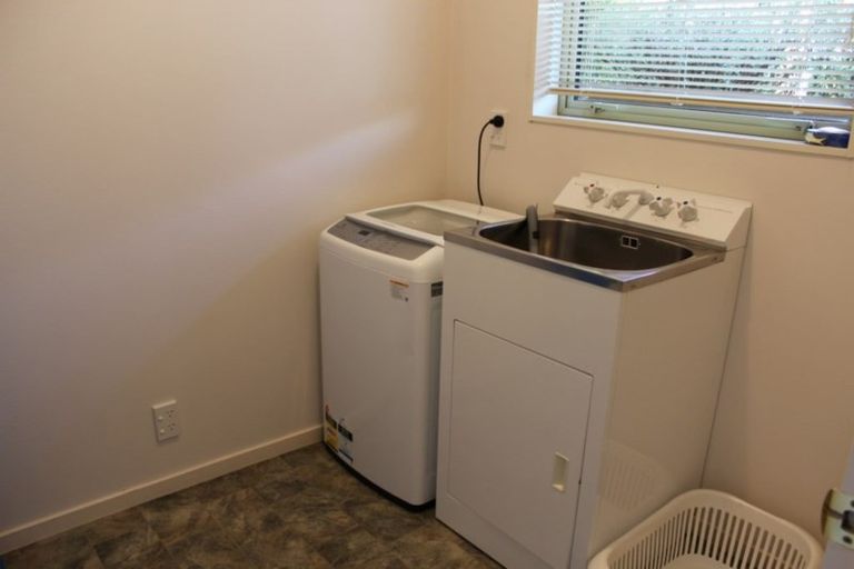 Photo of property in 8 Dalhousie Place, Te Anau, 9600