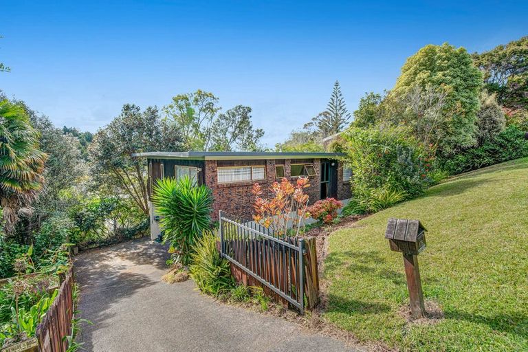 Photo of property in 115 Stredwick Drive, Torbay, Auckland, 0630