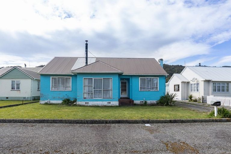 Photo of property in 23 Firth Street, Cobden, Greymouth, 7802
