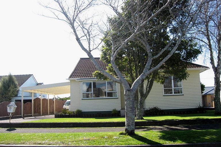 Photo of property in 15 Exeter Street, Brooklands, New Plymouth, 4310