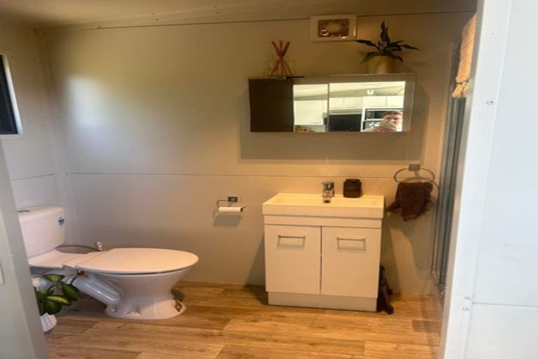 Photo of property in 227 Hillcrest Road, Wainui, 0931