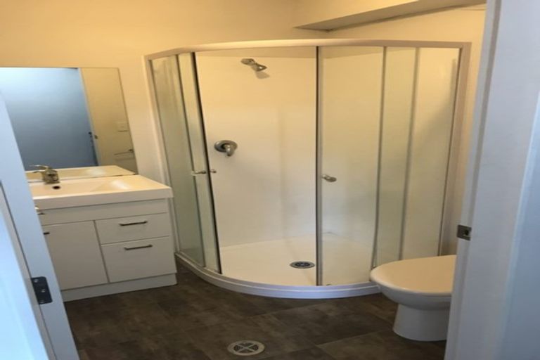 Photo of property in 2/7 Snead Place, Hamilton East, Hamilton, 3216