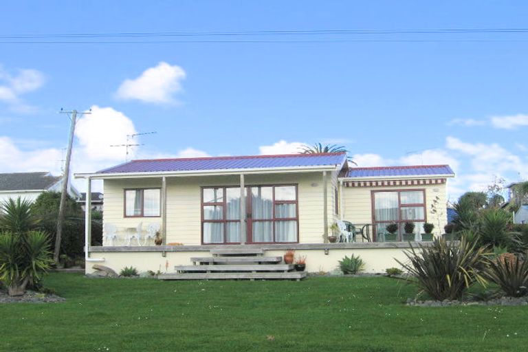 Photo of property in 16 Ealing Crescent, Beachlands, Auckland, 2018