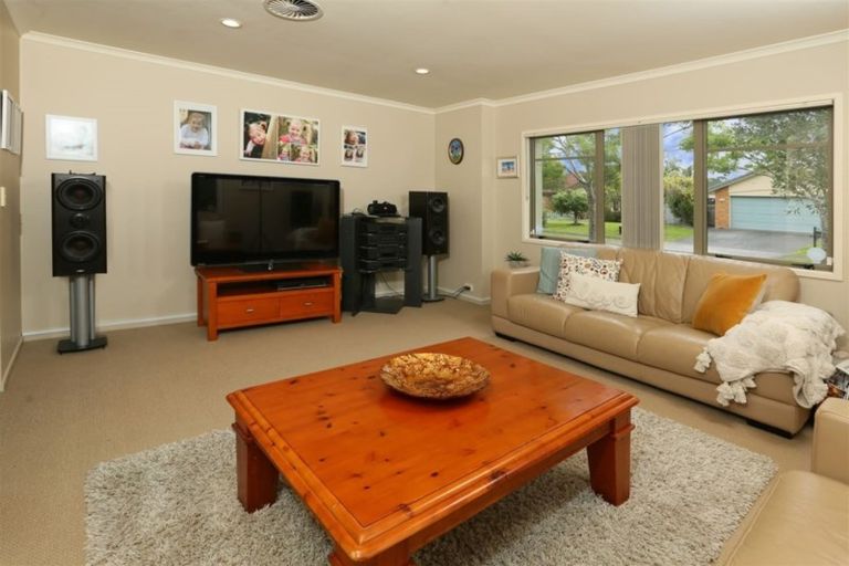 Photo of property in 5 Lantern Court, Henderson, Auckland, 0612