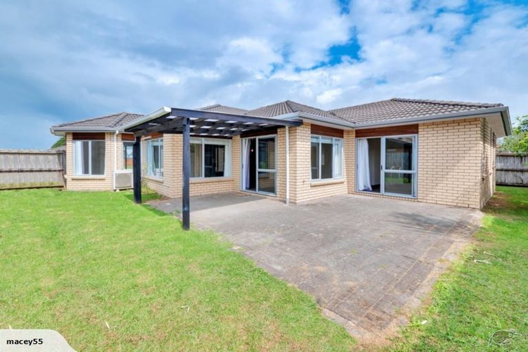 Photo of property in 9 Maadi Place, Papakura, 2110