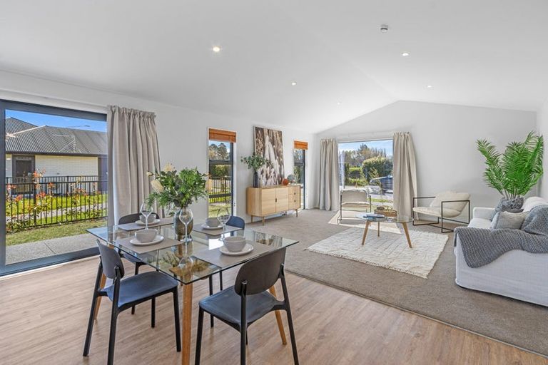 Photo of property in 169 Styx Mill Road, Casebrook, Christchurch, 8051