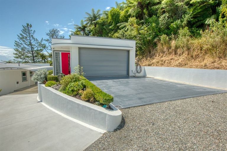 Photo of property in 41 Puketahi Street, Greymouth, 7805