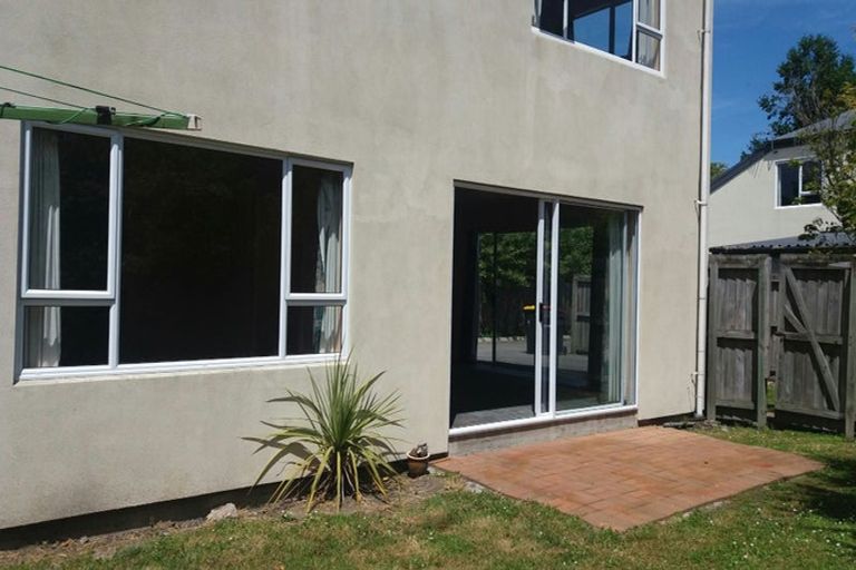 Photo of property in 630 Barbadoes Street, Edgeware, Christchurch, 8013