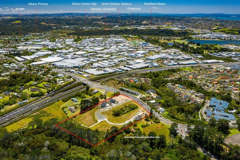 Photo of property in 8 Taimana Place, Greenhithe, Auckland, 0632