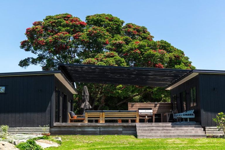 Photo of property in 94c Beach Road, Waihi Beach, 3611