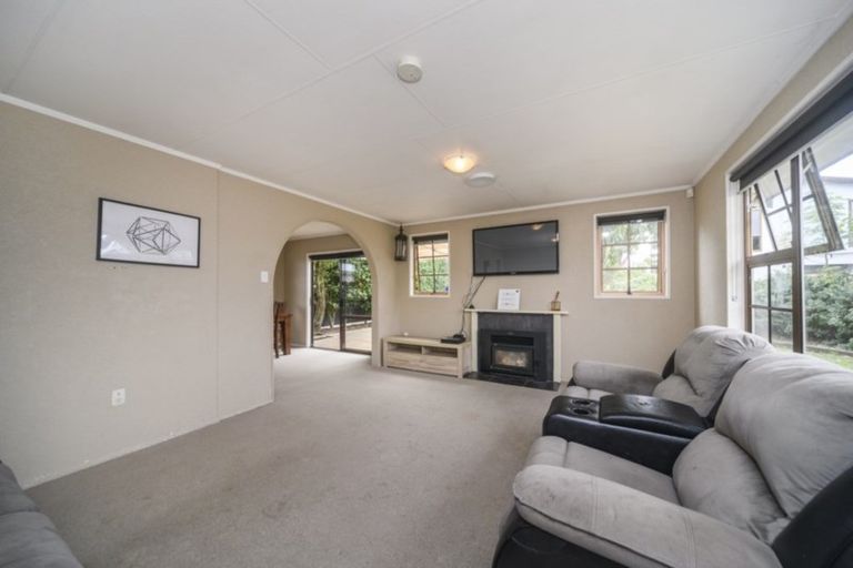 Photo of property in 47 Meadowbrook Drive, Cloverlea, Palmerston North, 4412