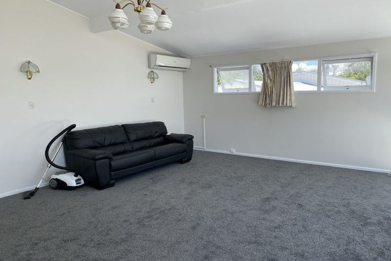 Photo of property in 6 Eban Avenue, Hillcrest, Auckland, 0627