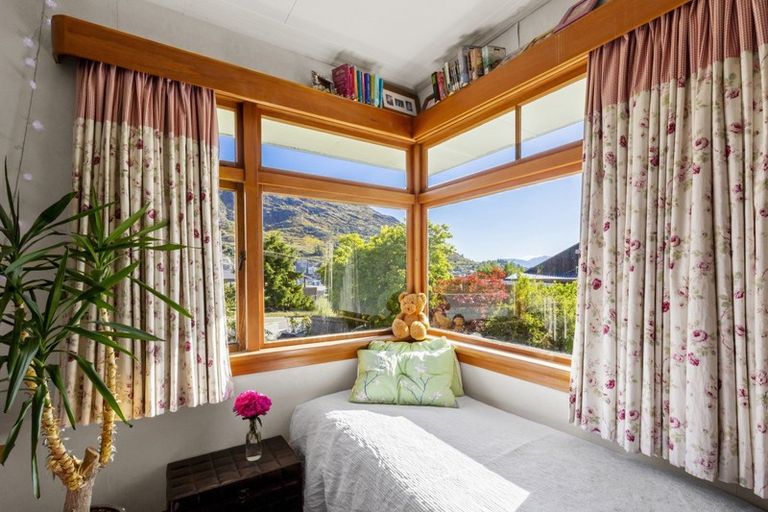 Photo of property in 5 Boyes Crescent, Frankton, Queenstown, 9300