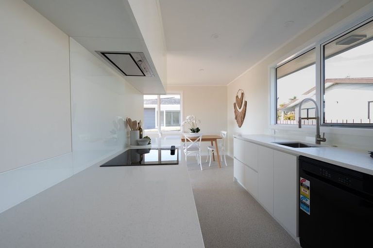 Photo of property in 4a Reid Grove, Richmond Heights, Taupo, 3330