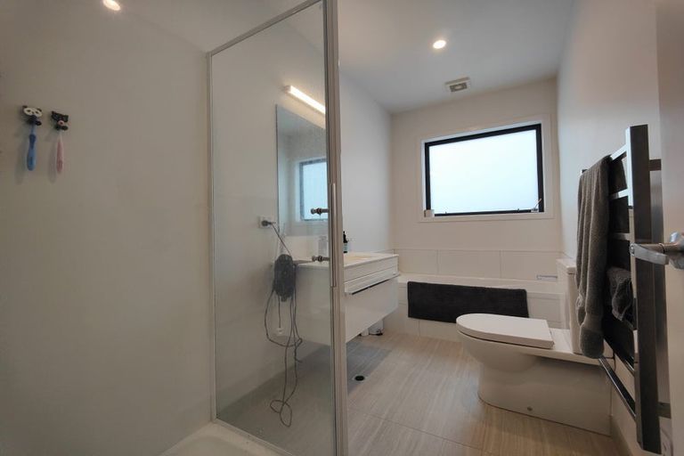 Photo of property in 77c Herald Street, Berhampore, Wellington, 6023