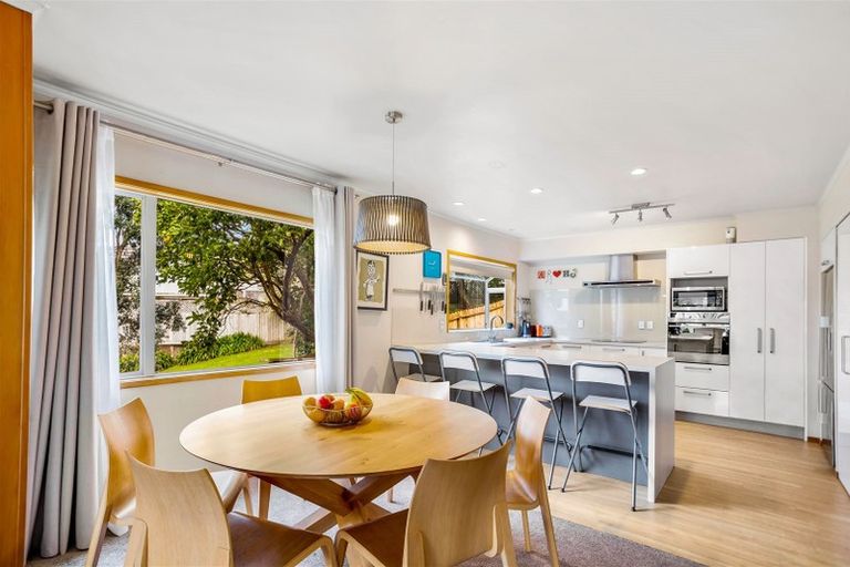 Photo of property in 20 Sailfish Drive, West Harbour, Auckland, 0618