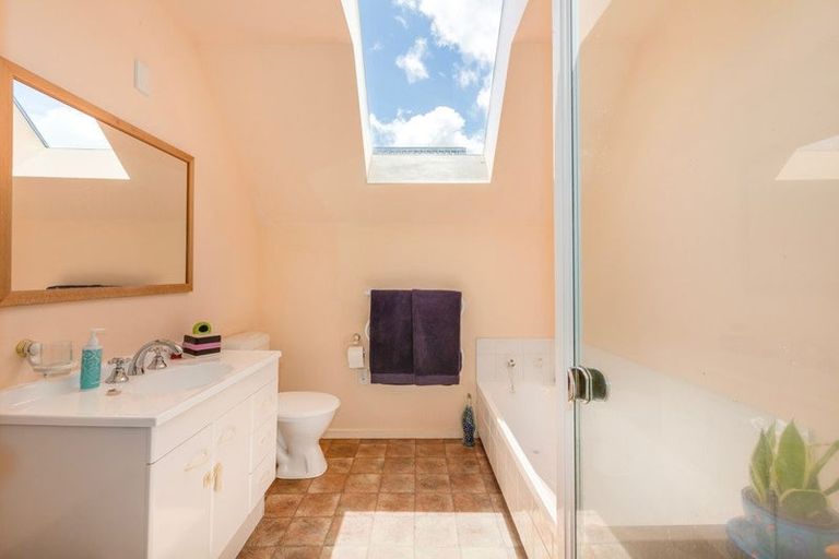 Photo of property in 8b Pelorous Street, Paparangi, Wellington, 6037