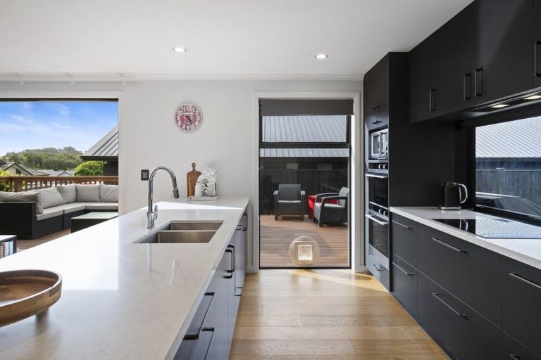 Photo of property in 8 Stanton House Road, Paerata, 2124