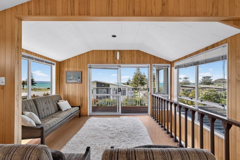 Photo of property in 49 Charles Street, Westshore, Napier, 4110