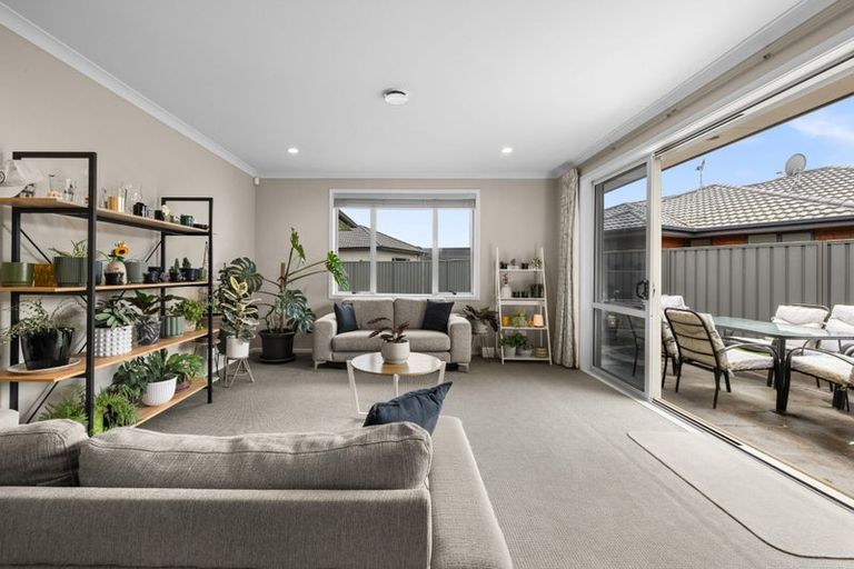 Photo of property in 44 Tasman Drive, Poraiti, Napier, 4112