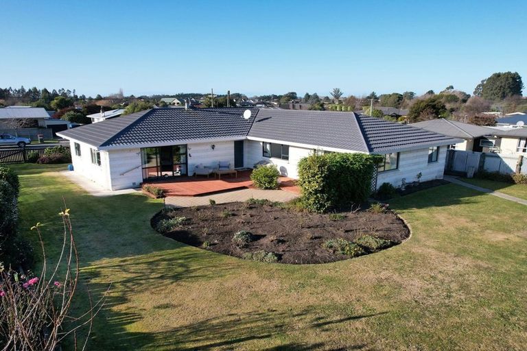 Photo of property in 15 Gordon Street, Weston, Oamaru, 9401