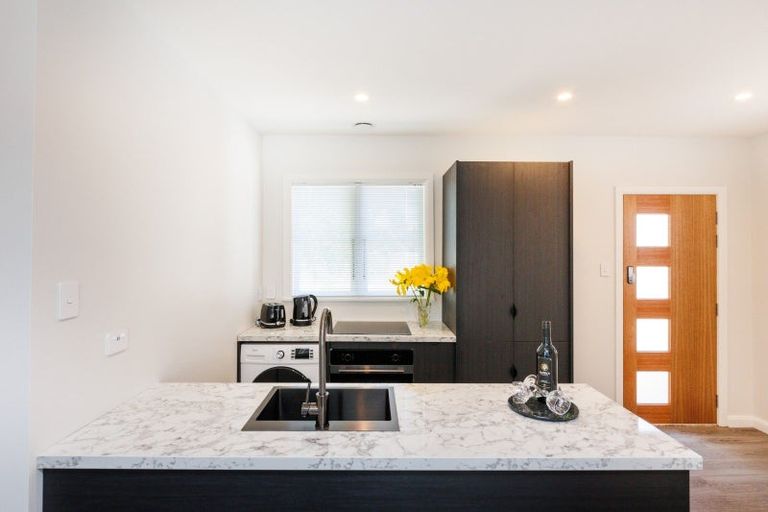 Photo of property in 6 Stirling Crescent, Hokowhitu, Palmerston North, 4410