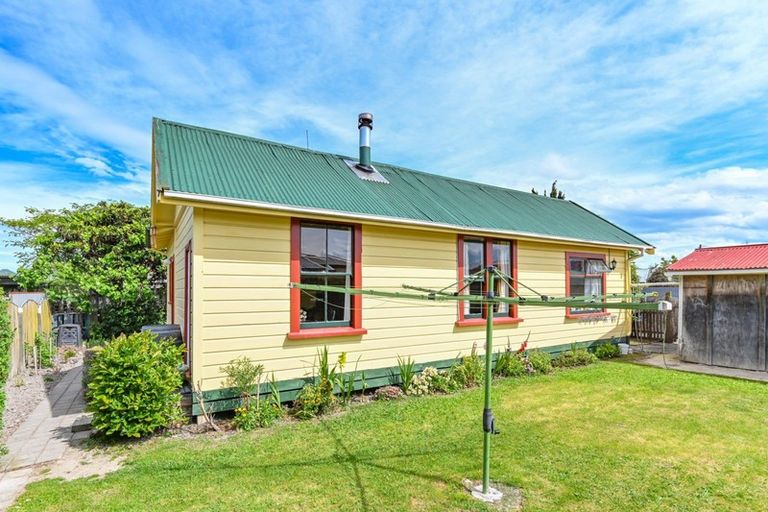 Photo of property in 308a Lumsden Road, Akina, Hastings, 4122