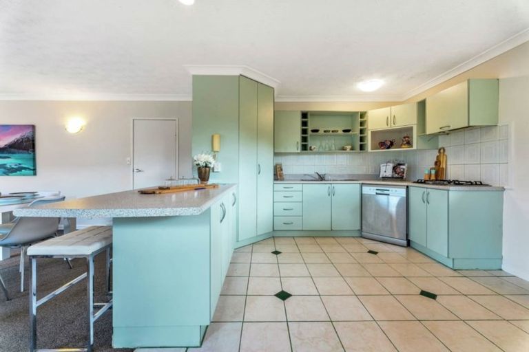 Photo of property in 4/155 Bucklands Beach Road, Bucklands Beach, Auckland, 2012