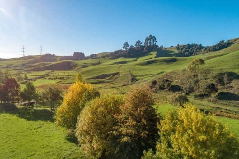 Photo of property in 880 Kopuku Road, Maramarua Forest, Pokeno, 2471