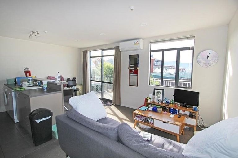 Photo of property in 117 Carroll Street, Dunedin Central, Dunedin, 9016