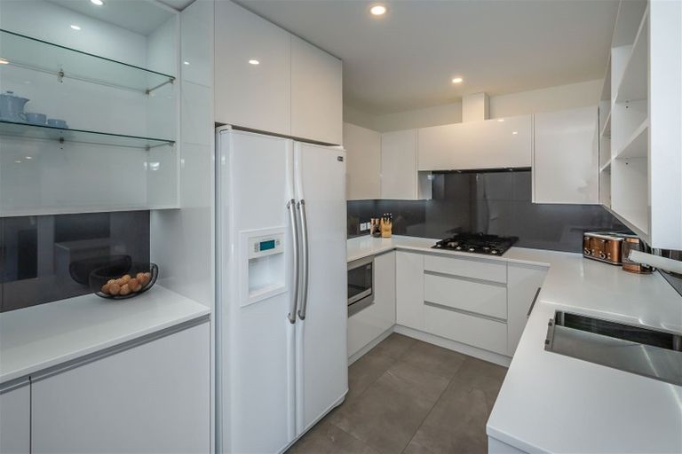 Photo of property in 49 Regent's Park Drive, Casebrook, Christchurch, 8051