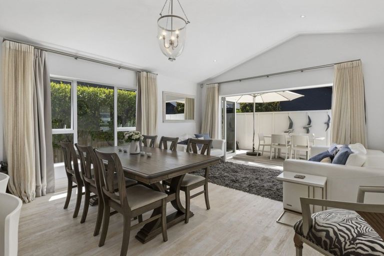 Photo of property in 6 Pebble Beach Way, Papamoa Beach, Papamoa, 3118