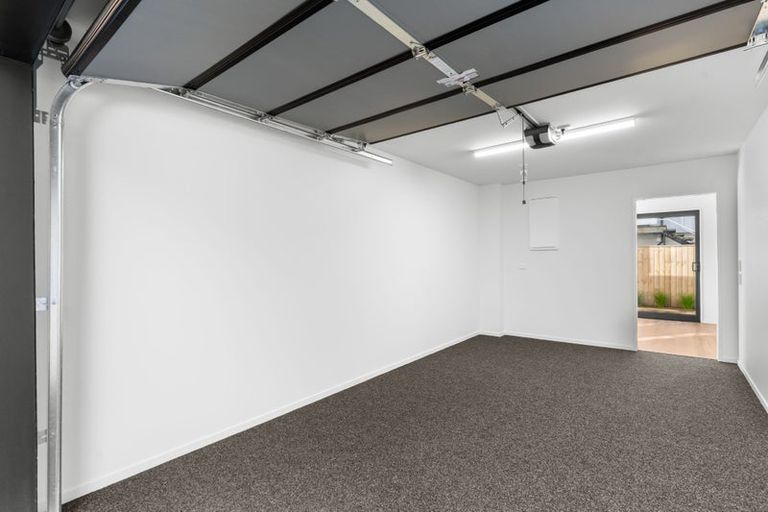 Photo of property in 2/28 Deloraine Street, Somerfield, Christchurch, 8024