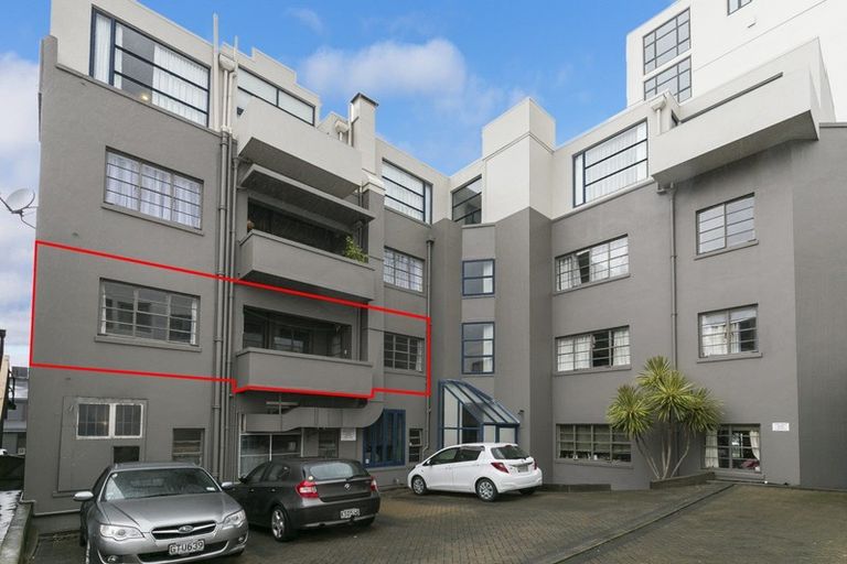 Photo of property in Anderson Apartments, 9/248 Willis Street, Te Aro, Wellington, 6011
