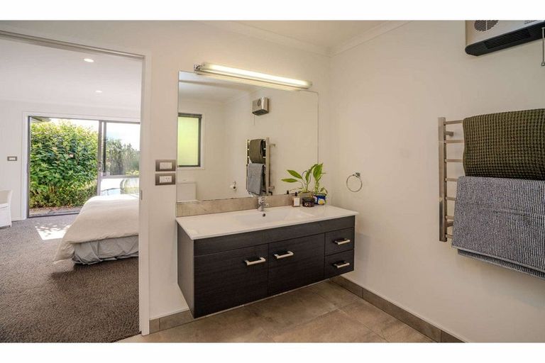 Photo of property in 6 Riverbank Drive, Kerikeri, 0230