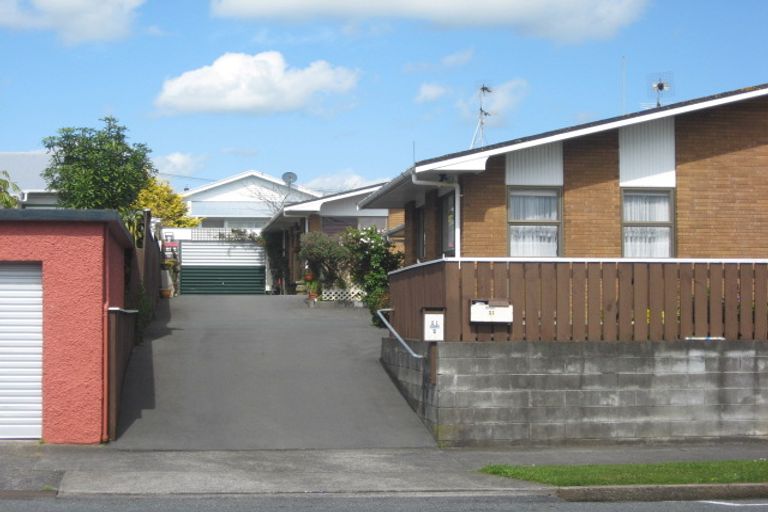 Photo of property in 2/21 Fulford Street, New Plymouth, 4310