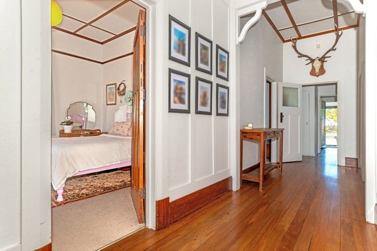 Photo of property in 129 Iranui Road, Inner Kaiti, Gisborne, 4010