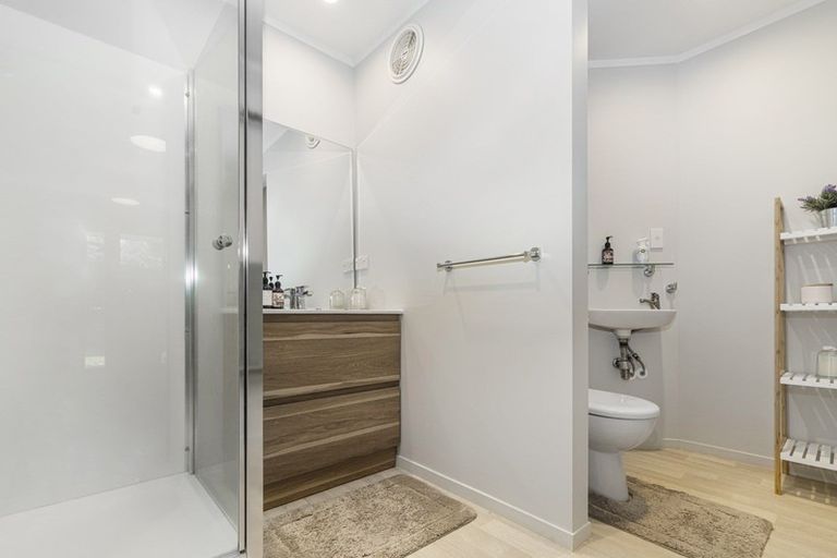 Photo of property in 4 Blackmore Drive, Lynmore, Rotorua, 3010